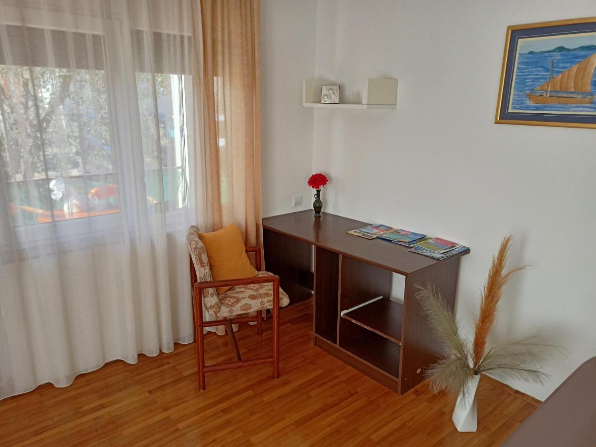 Apartment Tomas,,,Spacious House With Private Parking,Terrace,5G Internet,,,,, Ζαντάρ Εξωτερικό φωτογραφία